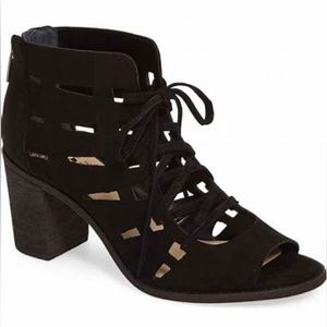 Vince Camuto Tressa Lace-up Sandals